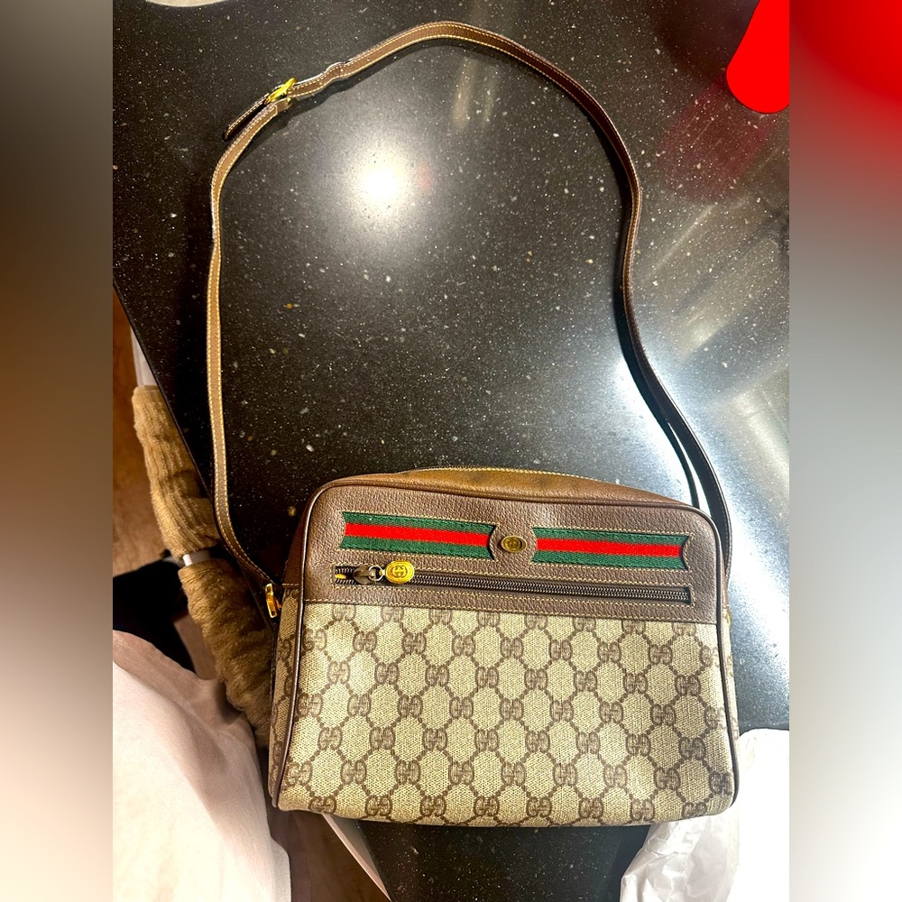 Authentic Gucci GG Supreme Monogram Sherry Canvas Web Shoulder Bag